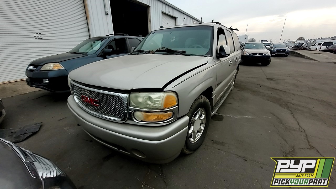 2004 GMC YUKON XL 1500 partes disponibles