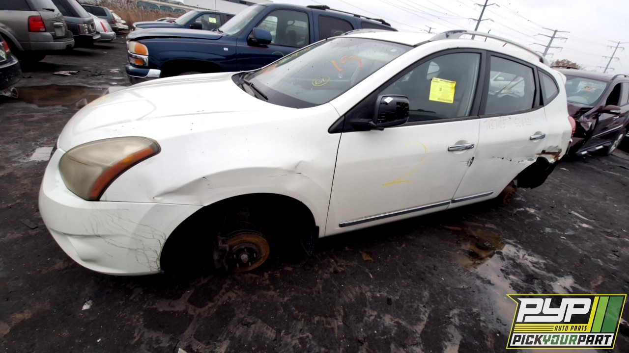 2014 NISSAN ROGUE SELECT partes disponibles