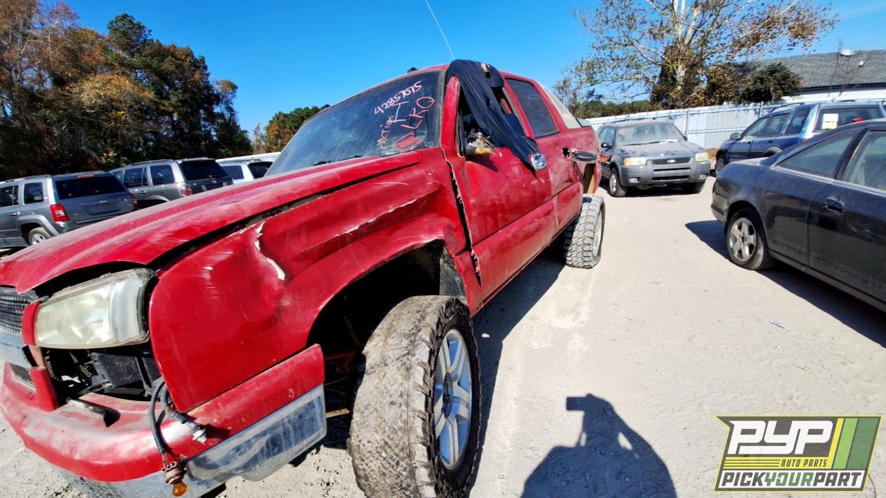 2004 CHEVROLET AVALANCHE 1500 partes disponibles