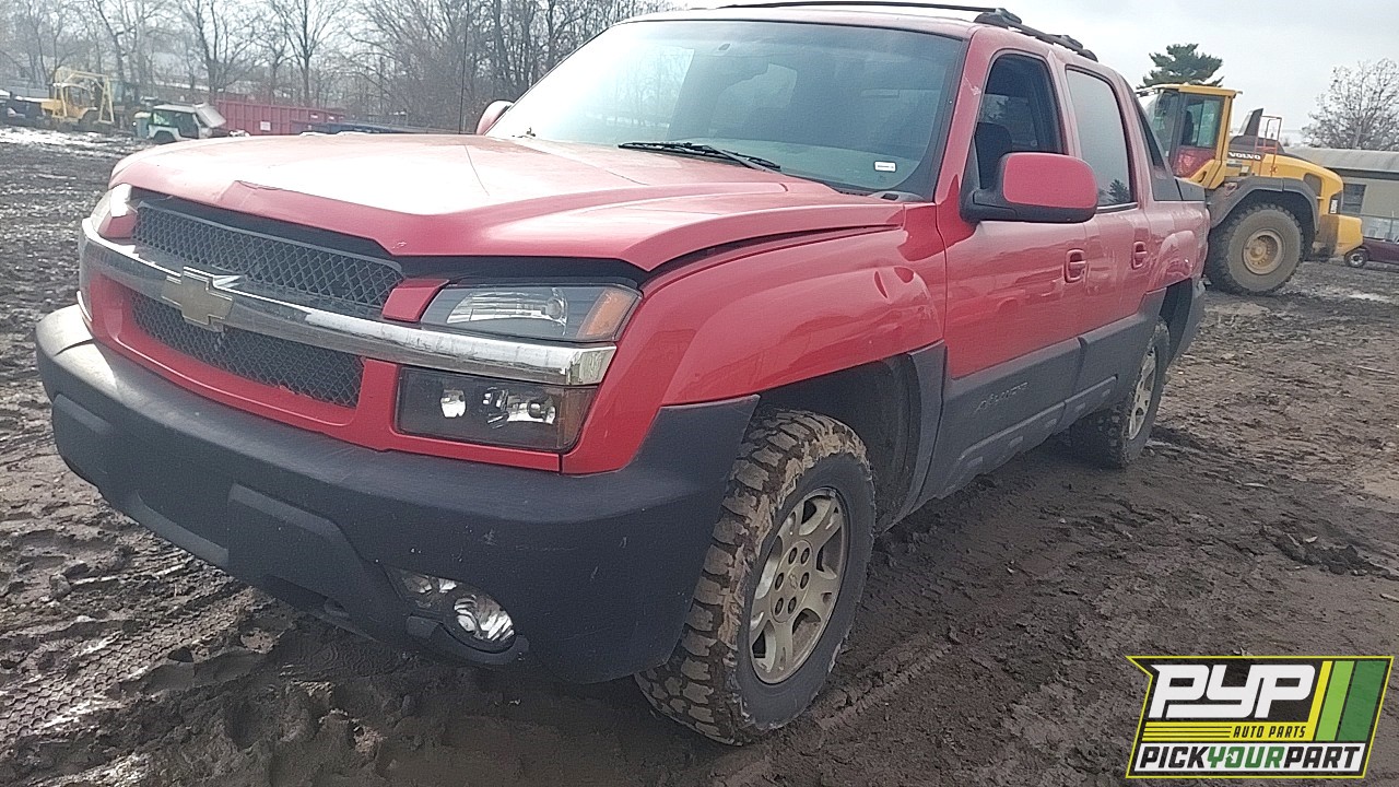 2003 CHEVROLET AVALANCHE 1500 available for parts