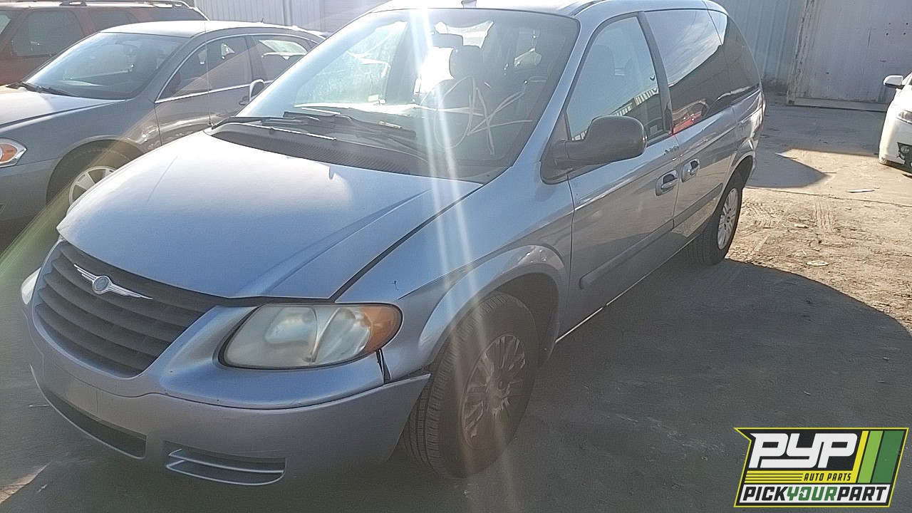 2006 CHRYSLER TOWN & COUNTRY partes disponibles