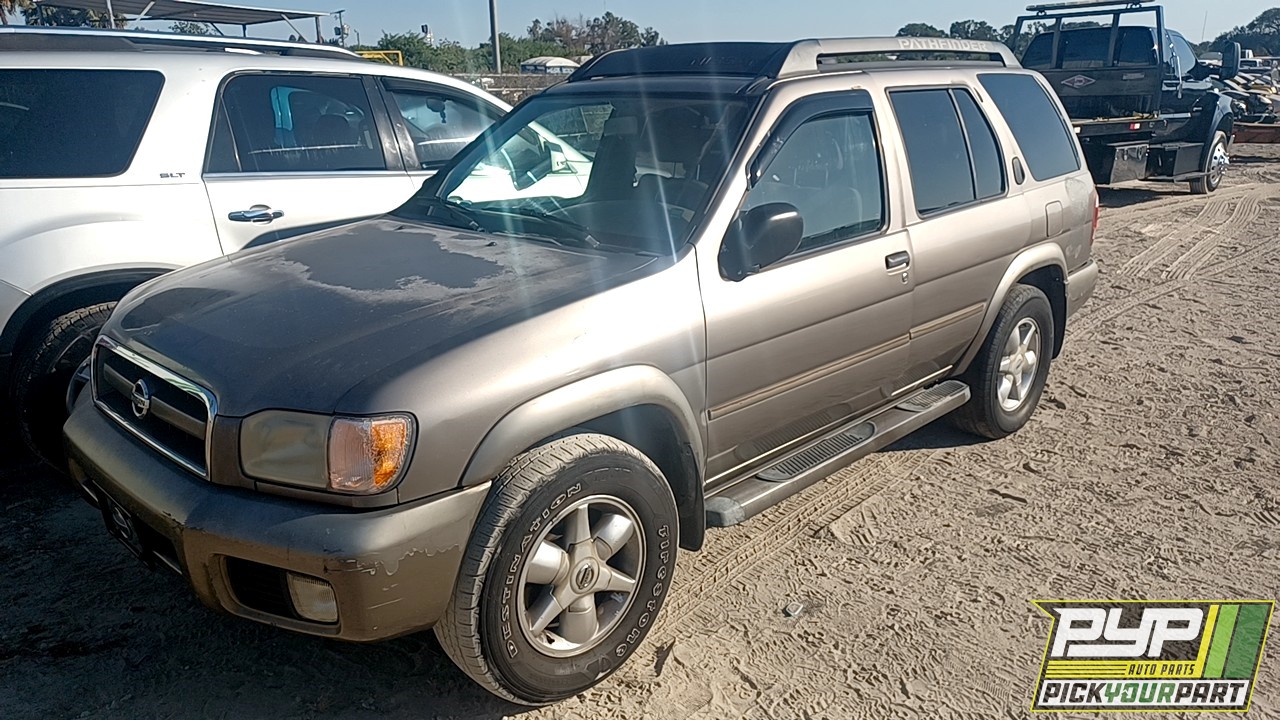 2002 NISSAN PATHFINDER partes disponibles