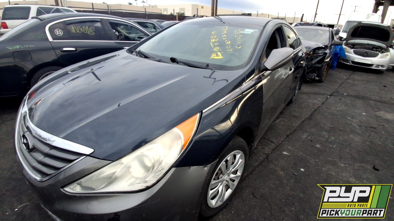 2011 HYUNDAI SONATA available for parts