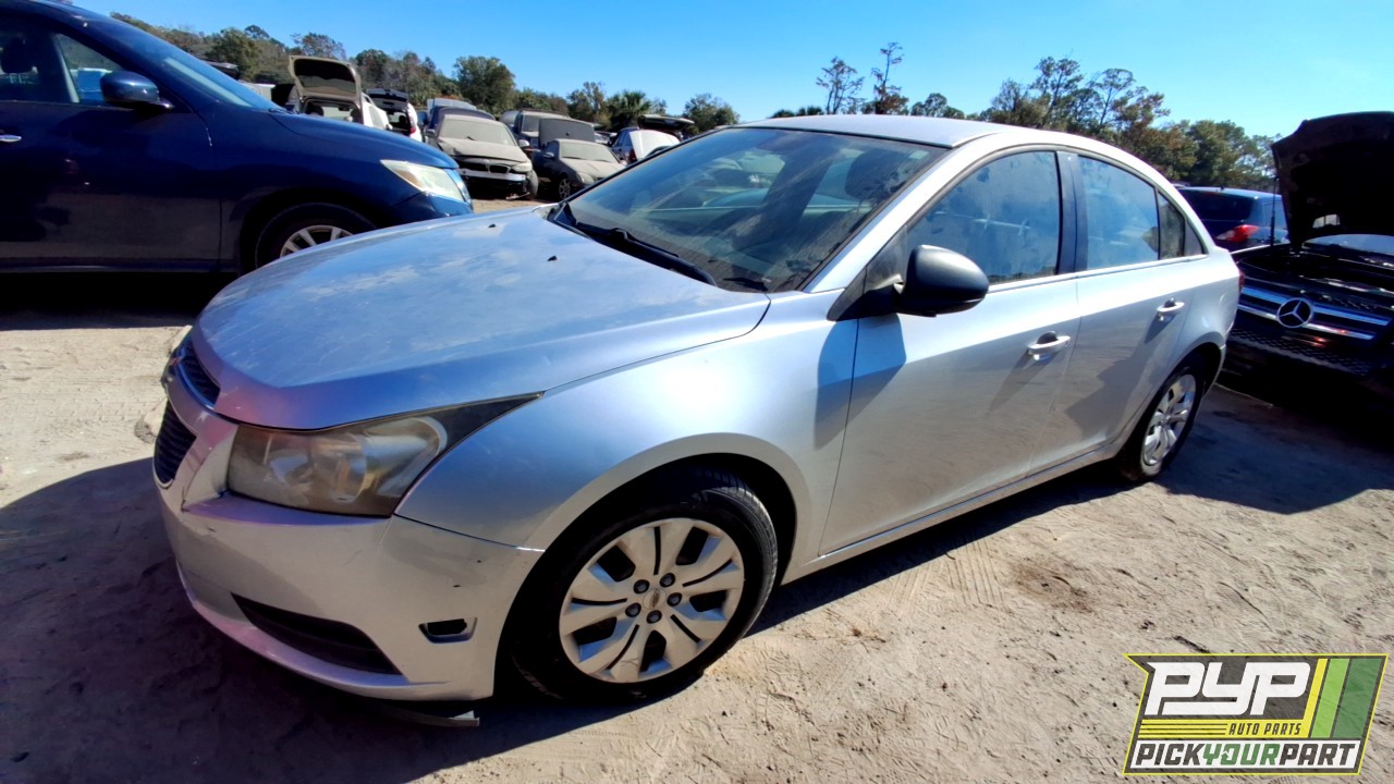 2012 CHEVROLET CRUZE partes disponibles