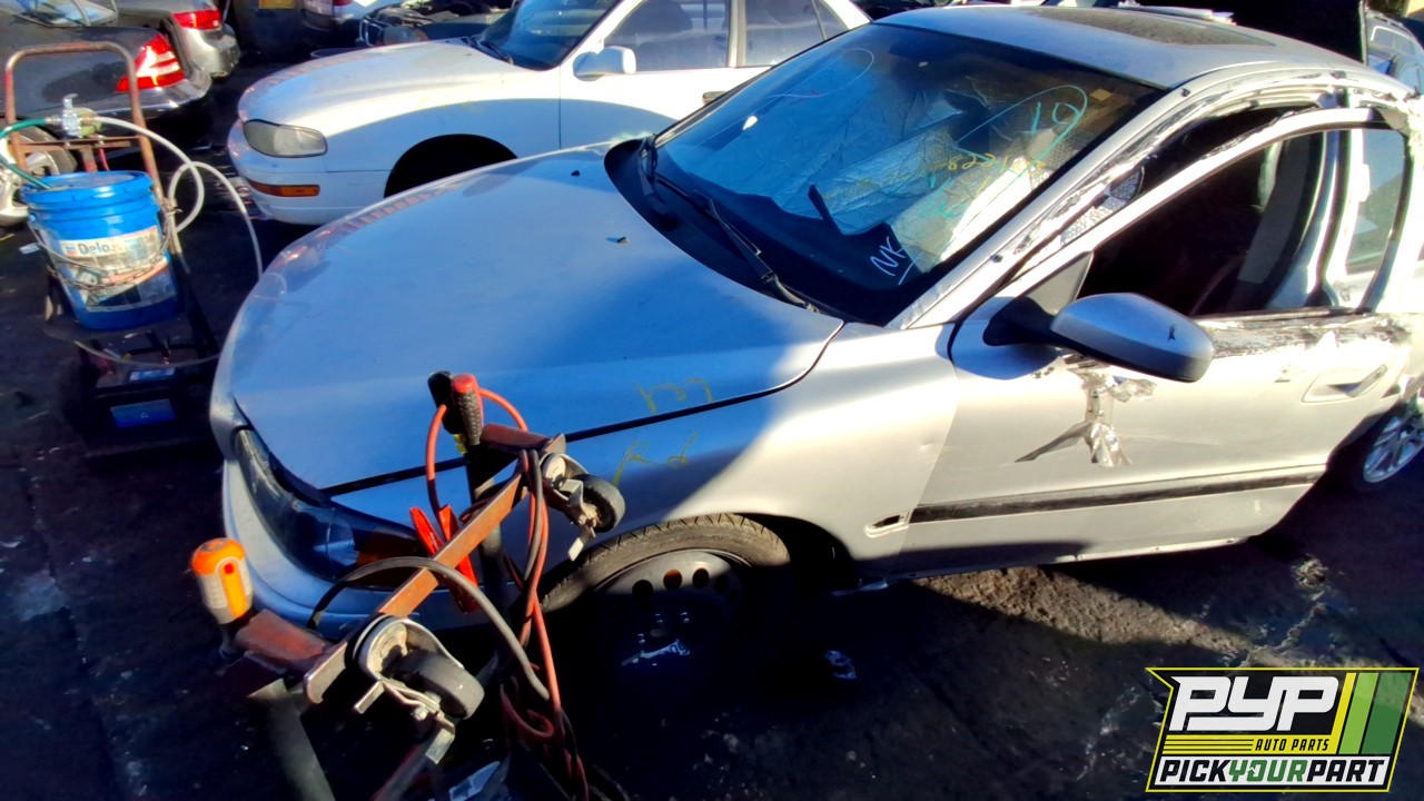 2002 VOLVO S60 available for parts