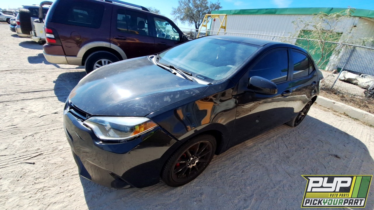 2015 TOYOTA COROLLA partes disponibles