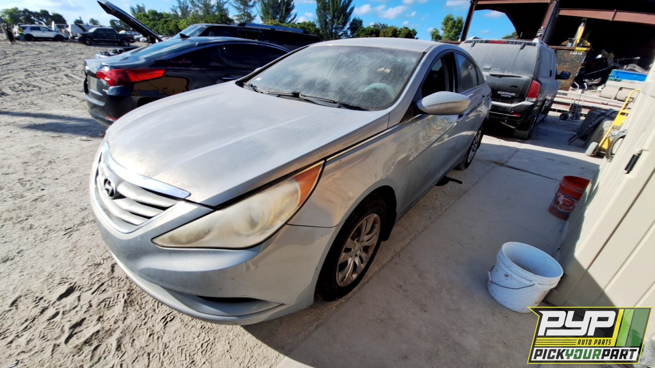 2011 HYUNDAI SONATA partes disponibles