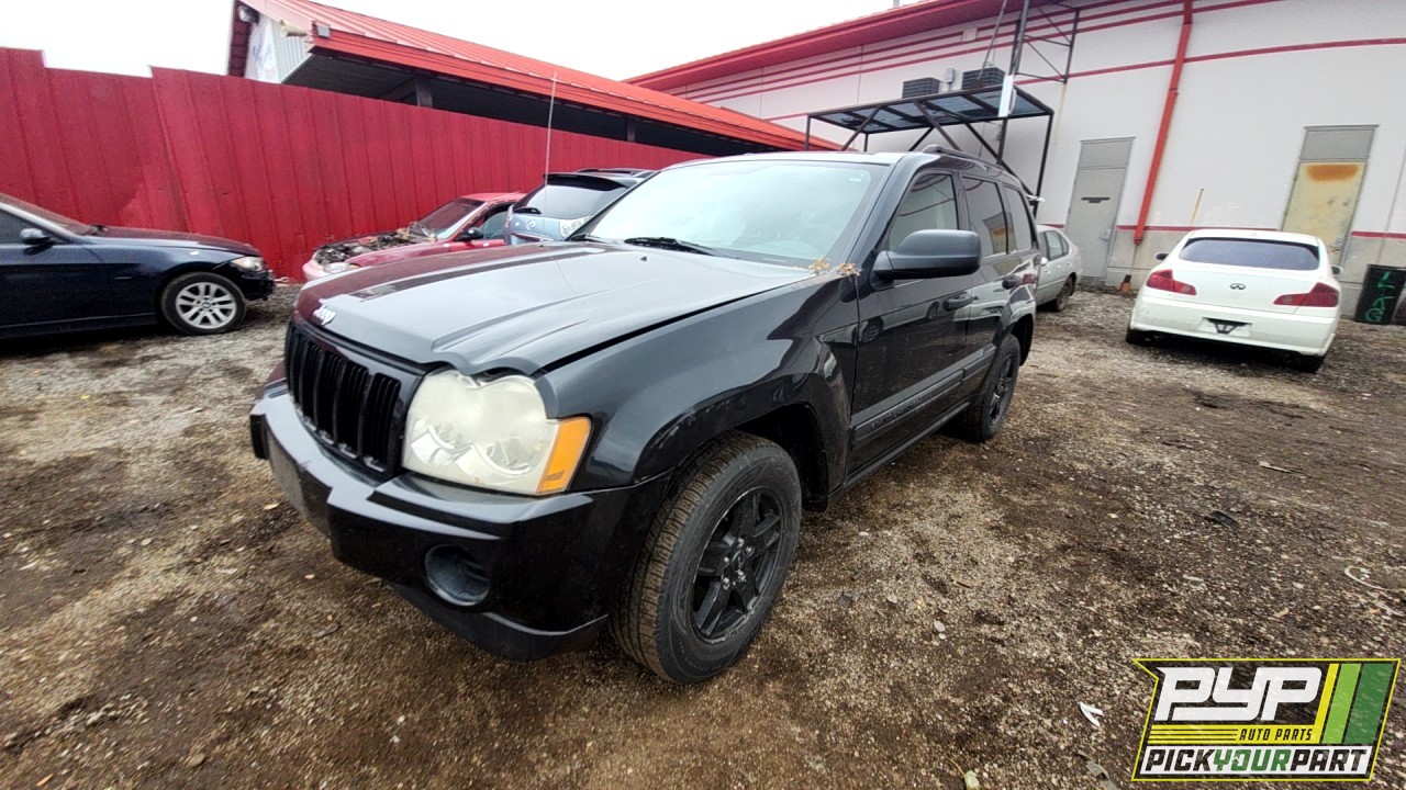 2005 JEEP GRAND CHEROKEE available for parts