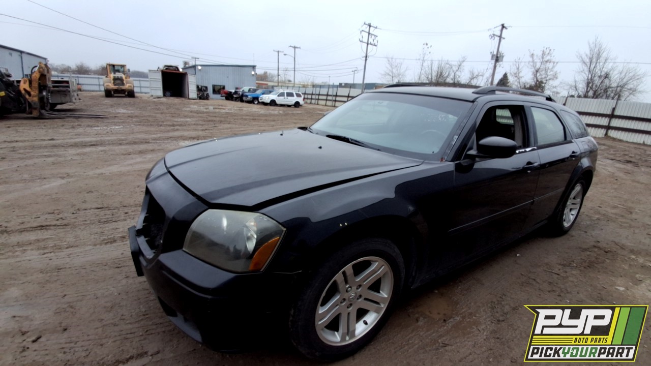 2005 DODGE MAGNUM available for parts
