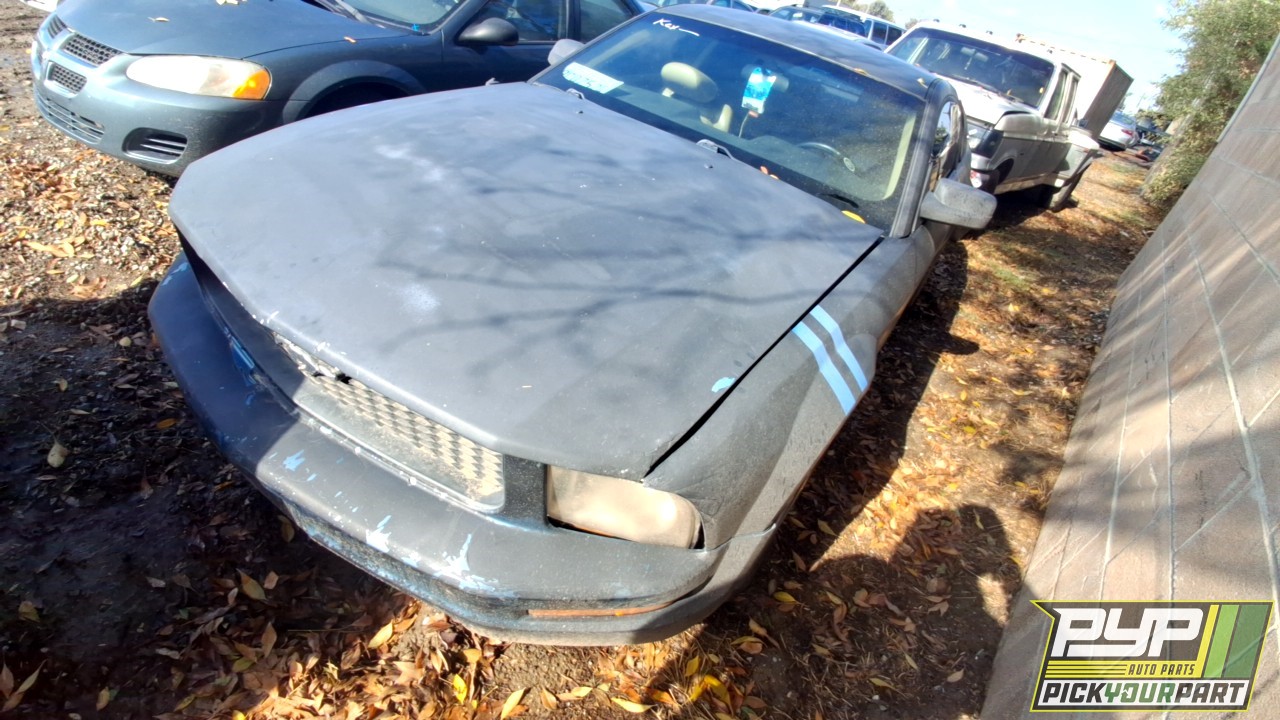 2005 FORD MUSTANG available for parts