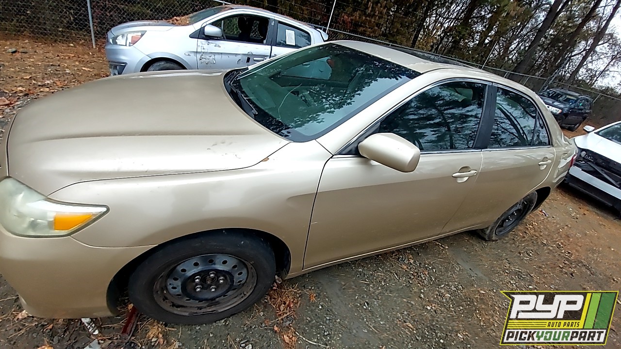 2011 TOYOTA CAMRY partes disponibles