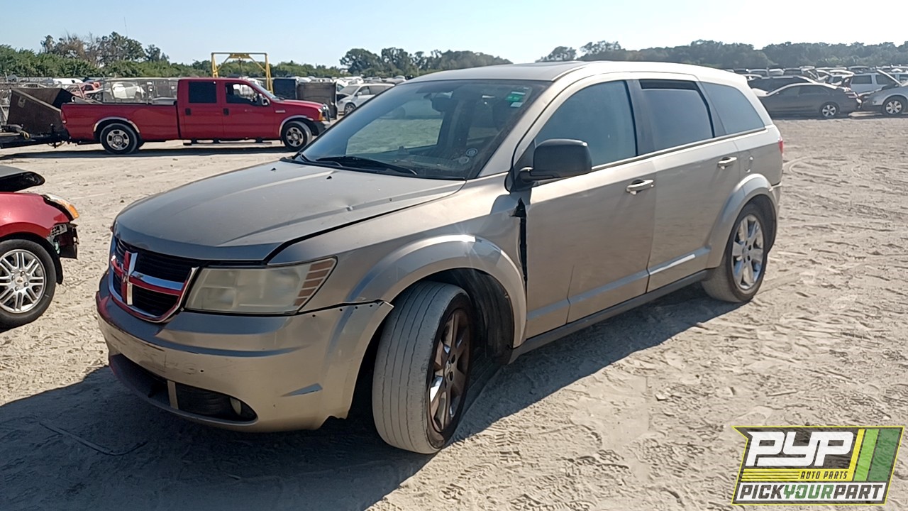2009 DODGE JOURNEY available for parts