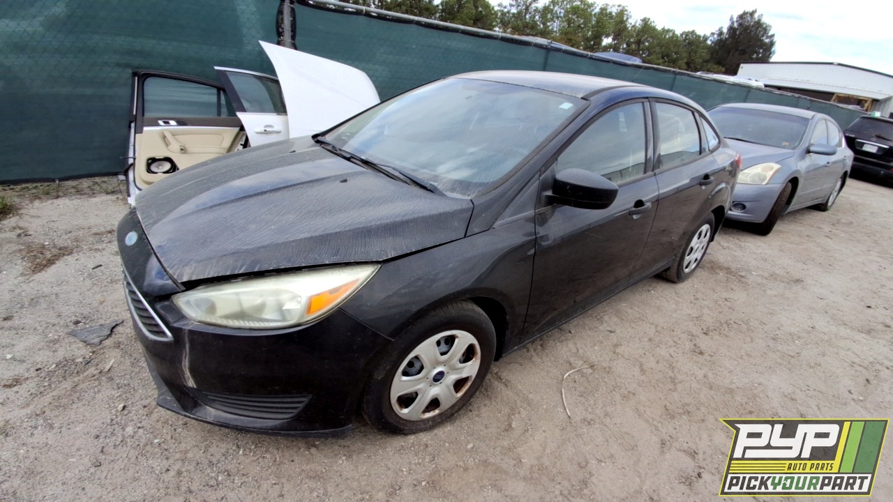 2015 FORD FOCUS available for parts