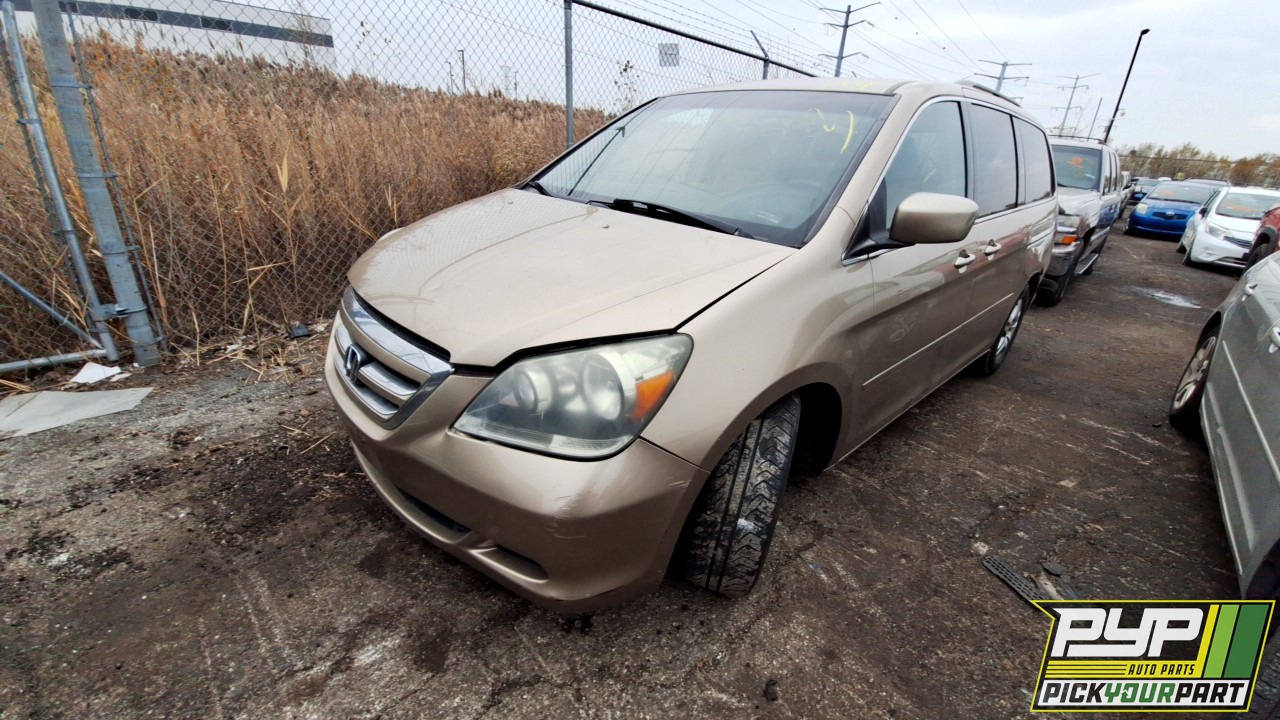 2005 HONDA ODYSSEY available for parts