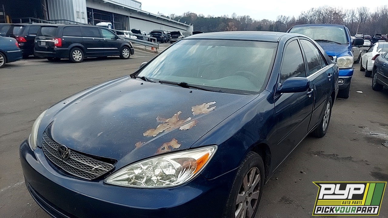 2004 TOYOTA CAMRY partes disponibles