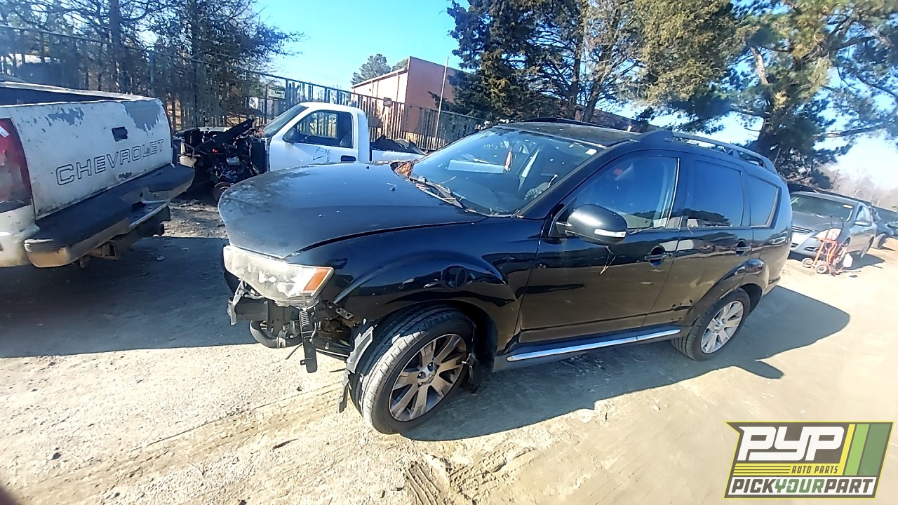 2011 MITSUBISHI OUTLANDER partes disponibles