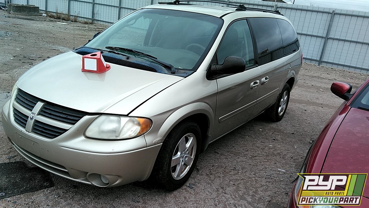 2005 DODGE GRAND CARAVAN available for parts