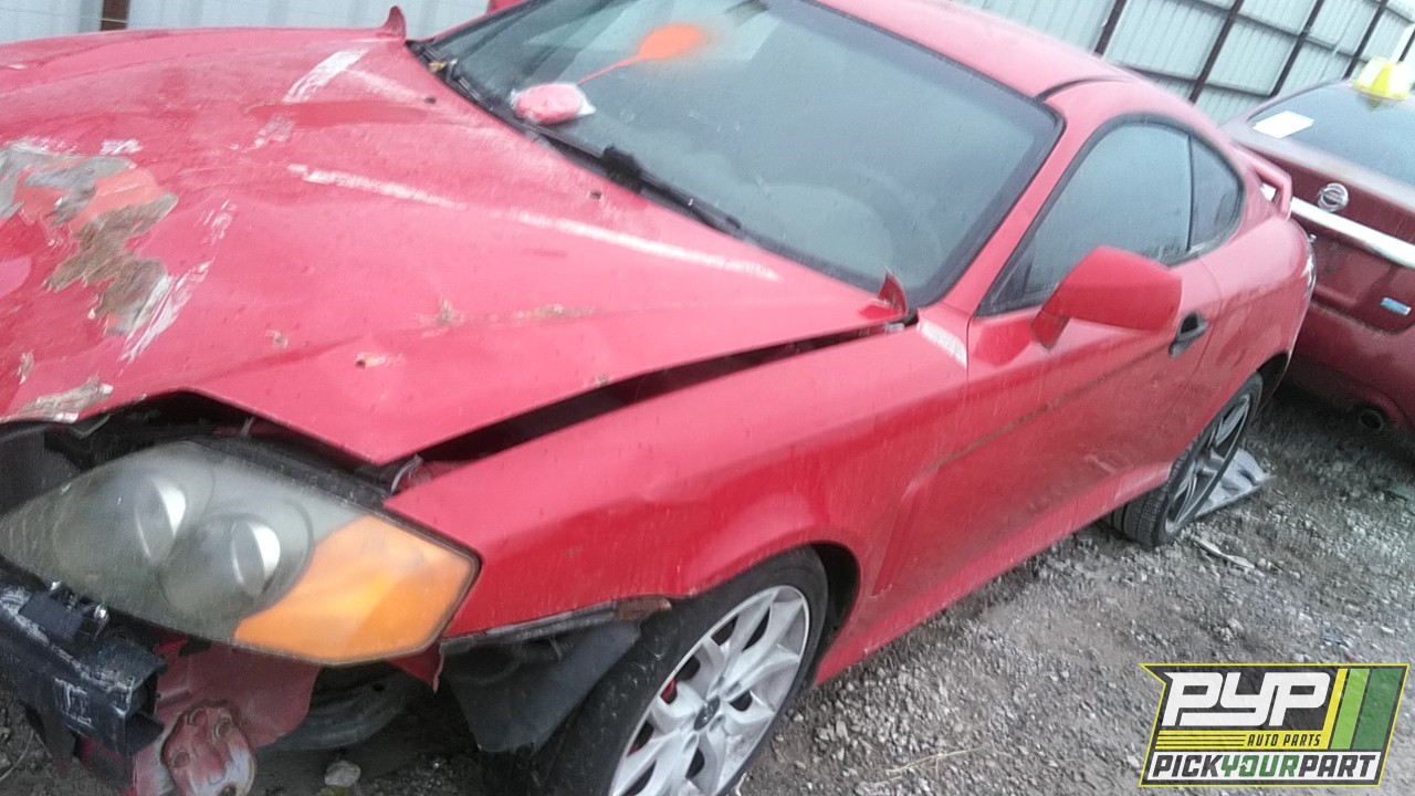 2004 HYUNDAI TIBURON partes disponibles