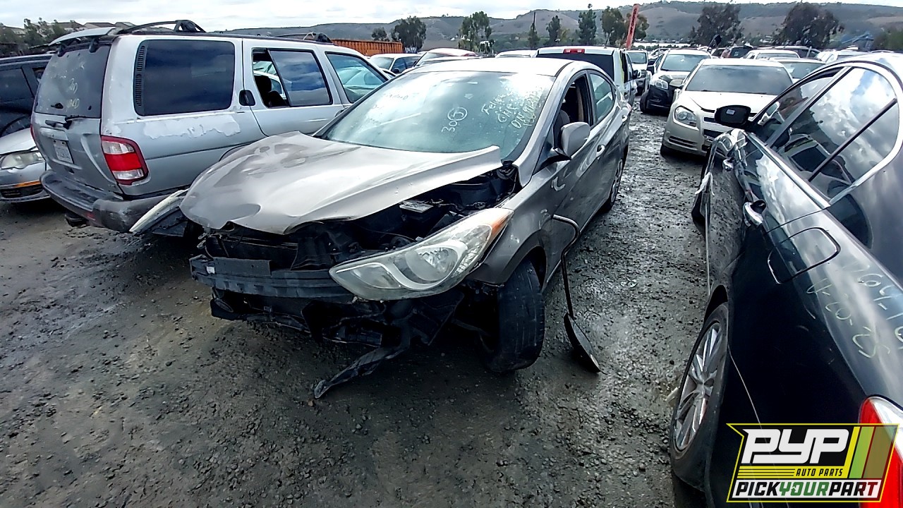 2011 HYUNDAI ELANTRA partes disponibles