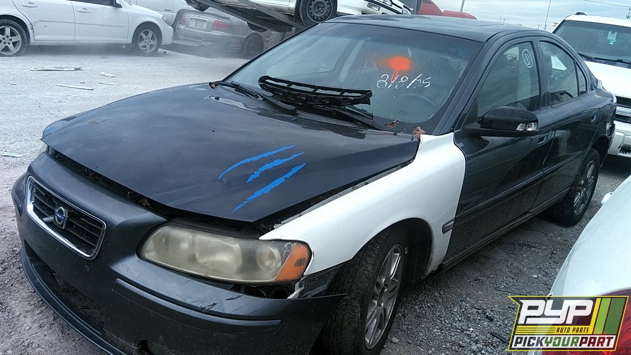 2009 VOLVO S60 available for parts