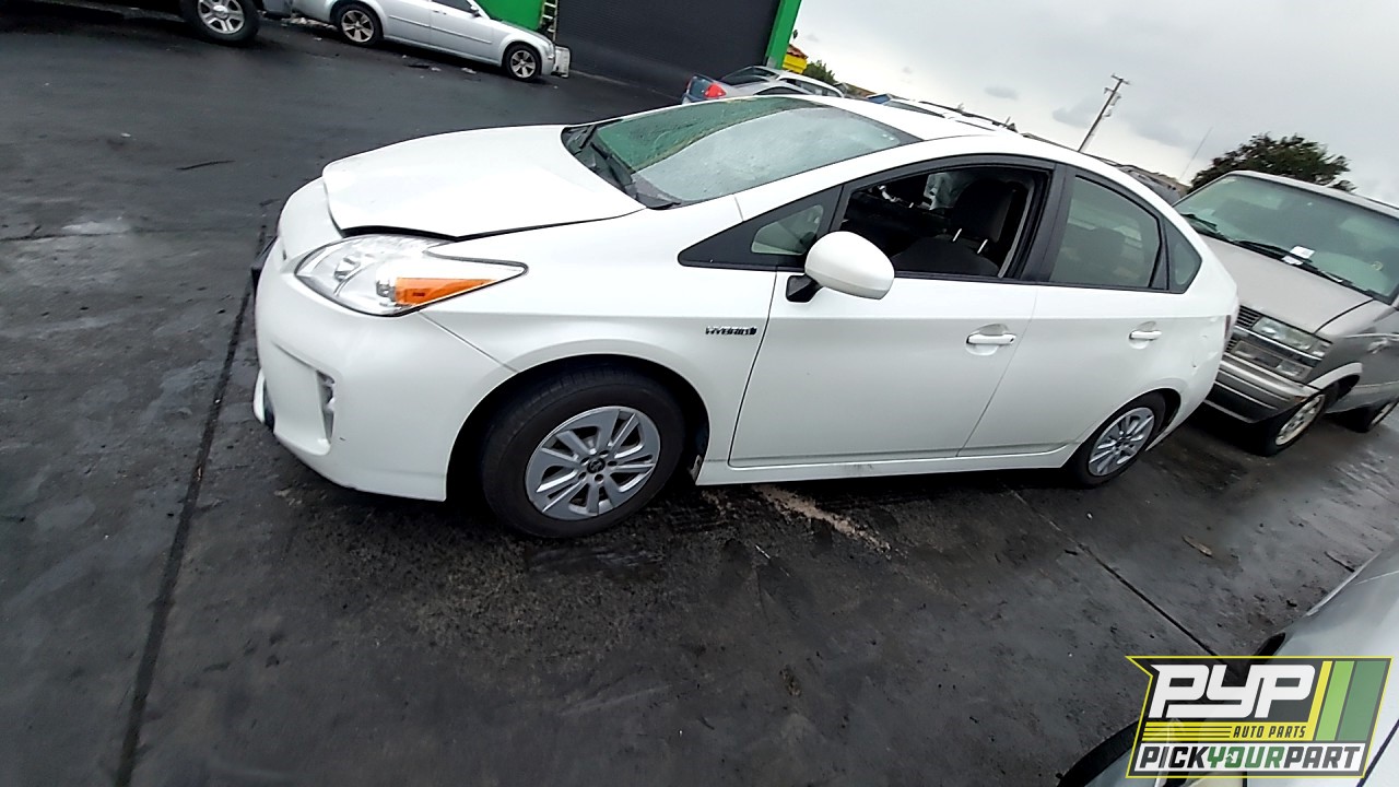 2015 TOYOTA PRIUS available for parts