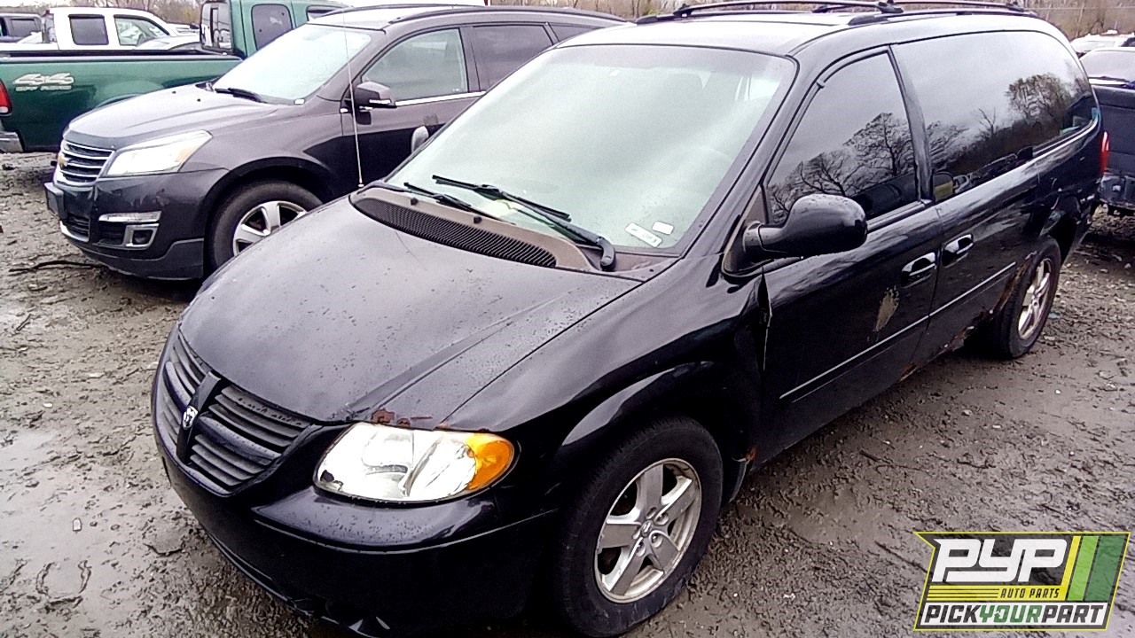 2005 DODGE GRAND CARAVAN partes disponibles