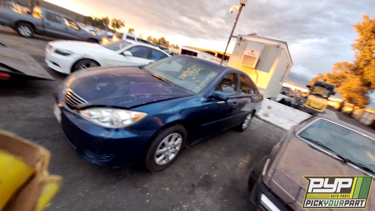2006 TOYOTA CAMRY partes disponibles