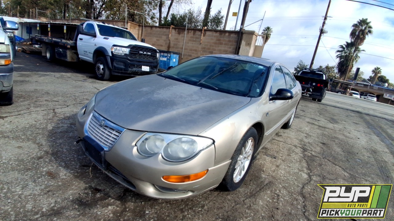 2002 CHRYSLER 300M partes disponibles