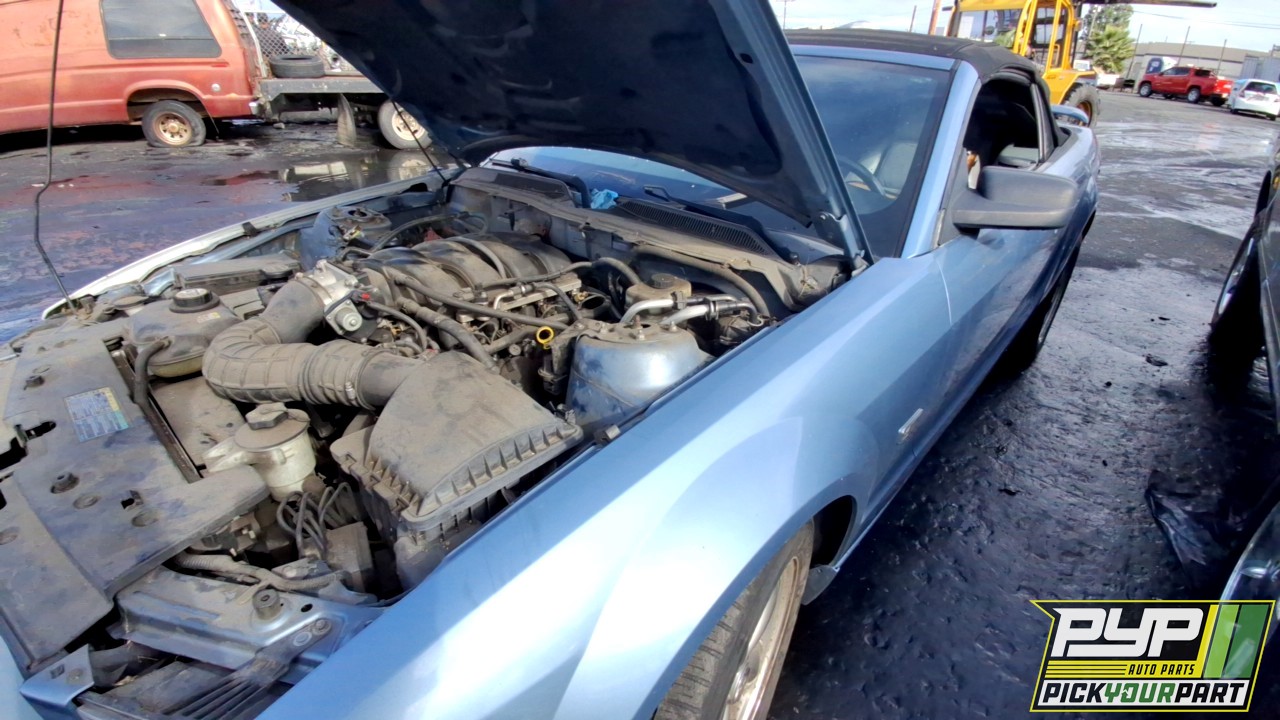 2005 FORD MUSTANG available for parts