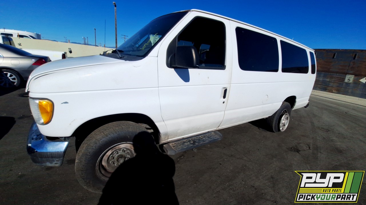 2001 FORD E-350 ECONOLINE CLUB WAGON available for parts