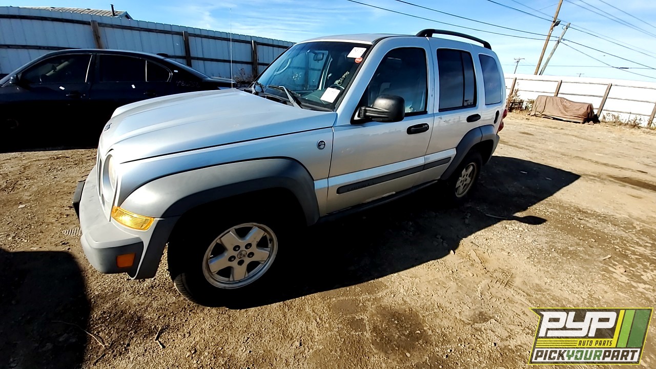 2006 JEEP LIBERTY partes disponibles