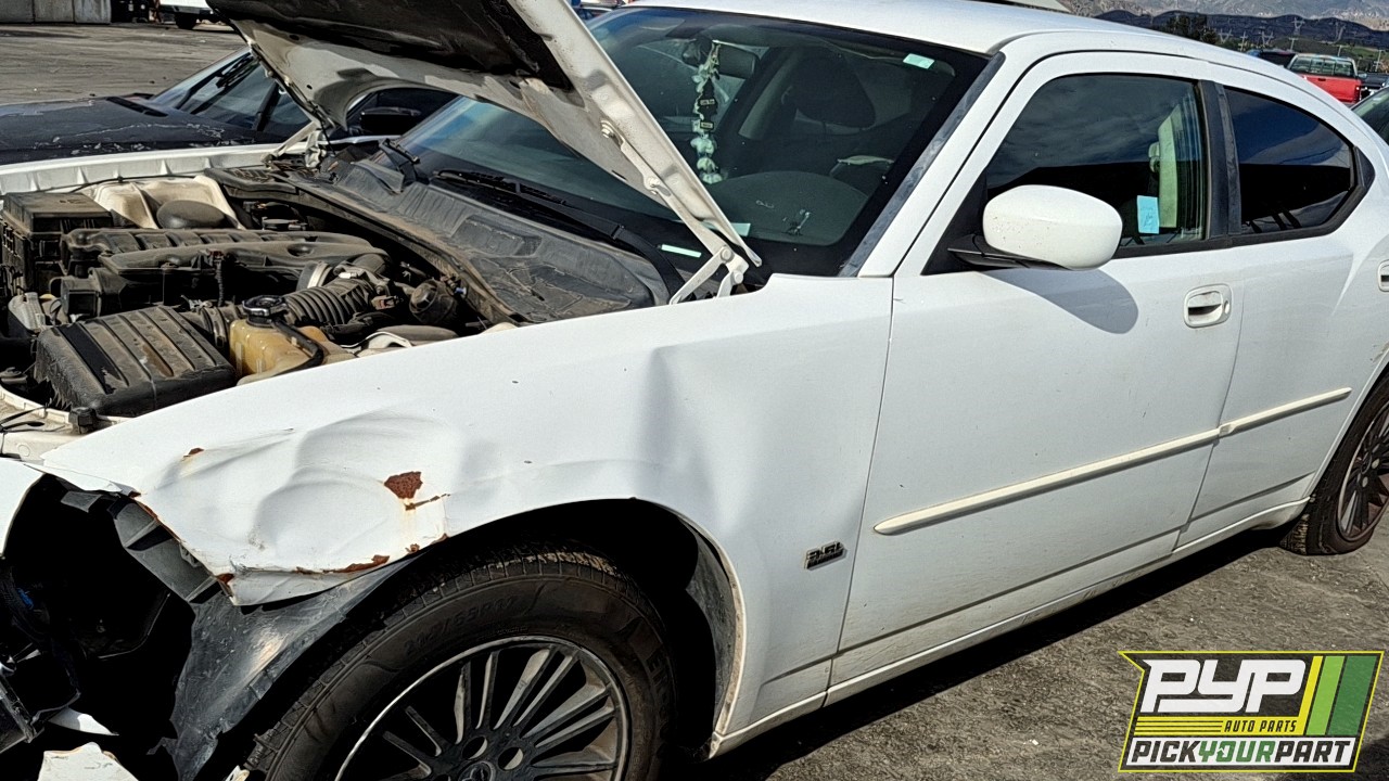 2010 DODGE CHARGER partes disponibles