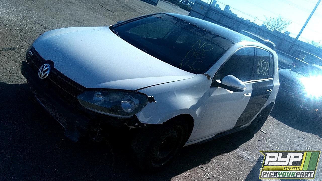 2010 VOLKSWAGEN GTI partes disponibles