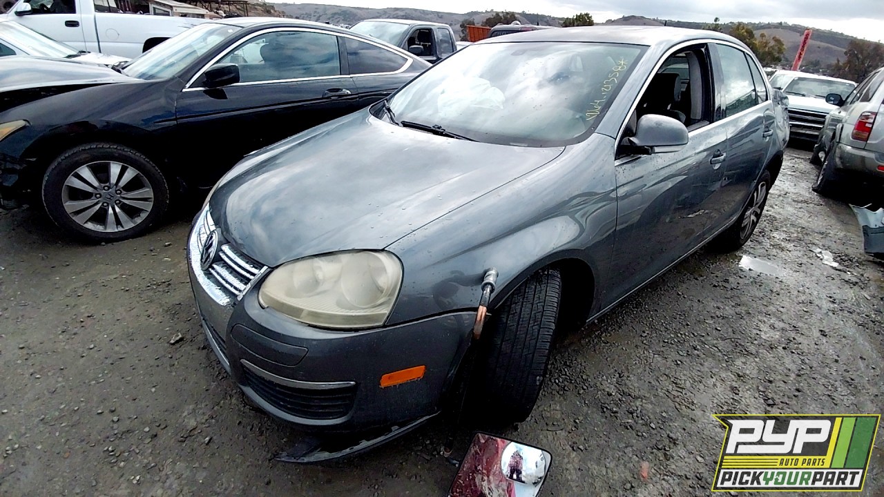 2005 VOLKSWAGEN JETTA available for parts