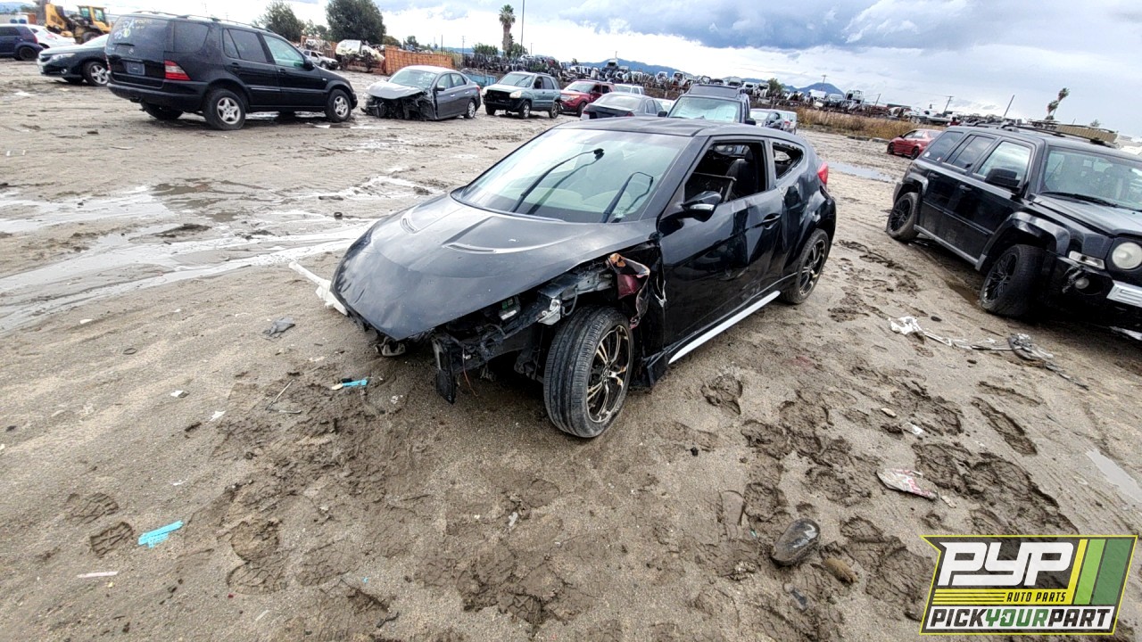 2013 HYUNDAI VELOSTER available for parts
