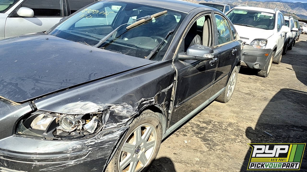 2007 VOLVO S40 available for parts