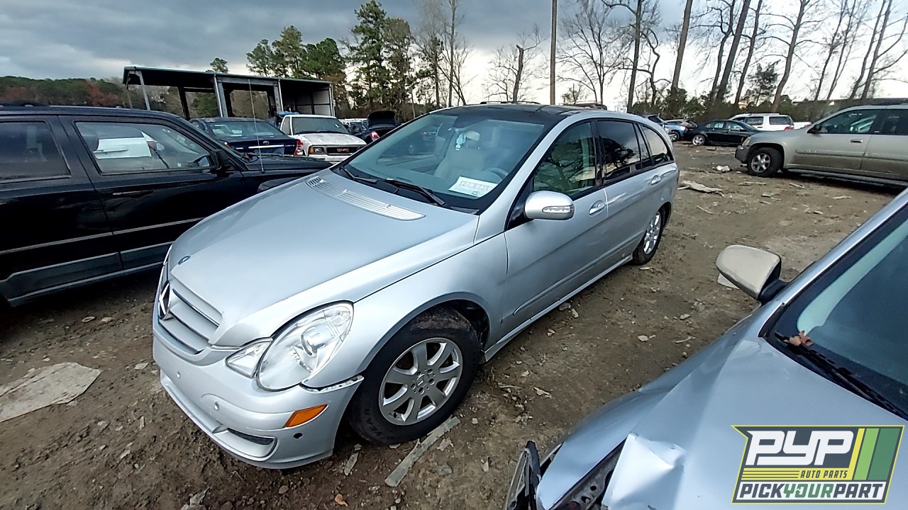 2006 MERCEDES-BENZ R350 available for parts
