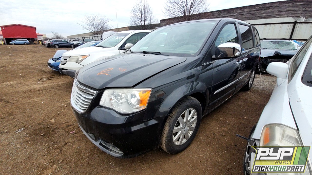 2012 CHRYSLER TOWN & COUNTRY partes disponibles