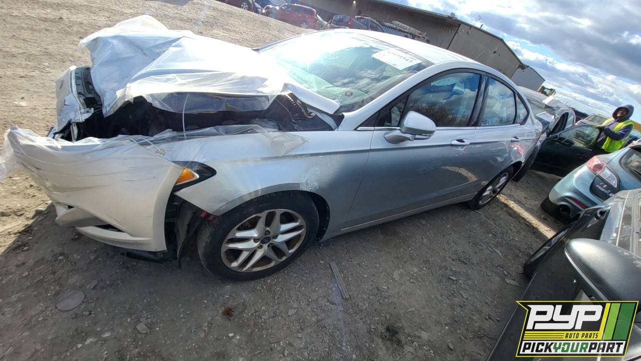 2013 FORD FUSION partes disponibles