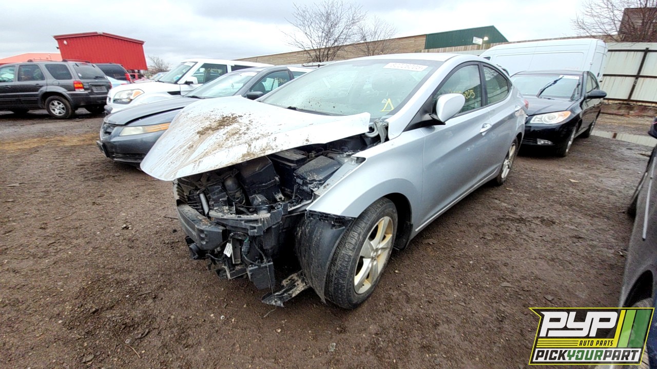 2012 HYUNDAI ELANTRA partes disponibles