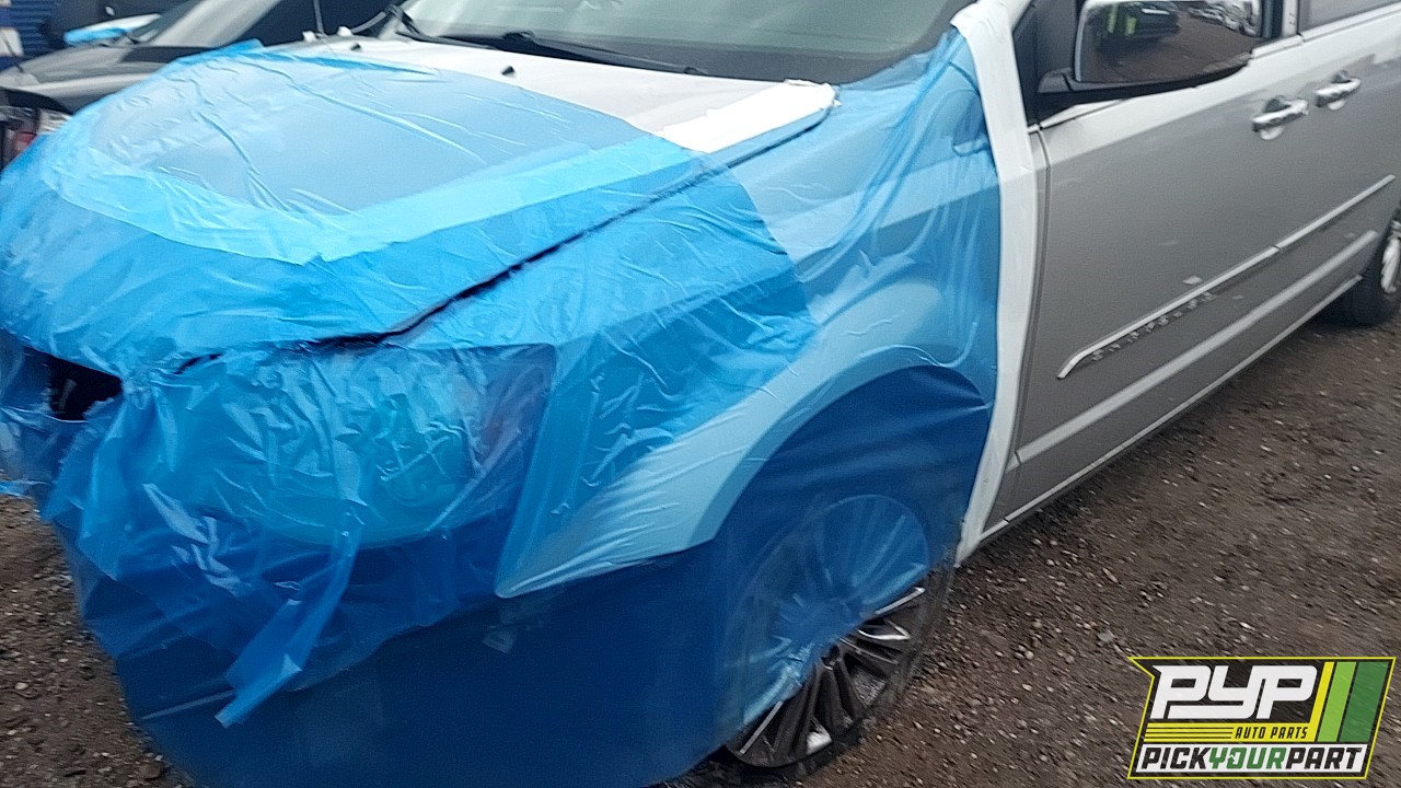 2011 CHRYSLER TOWN & COUNTRY partes disponibles