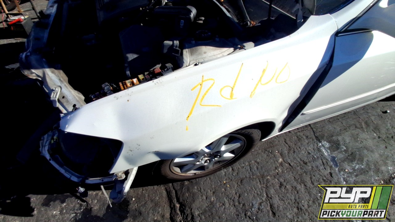 2000 TOYOTA AVALON available for parts