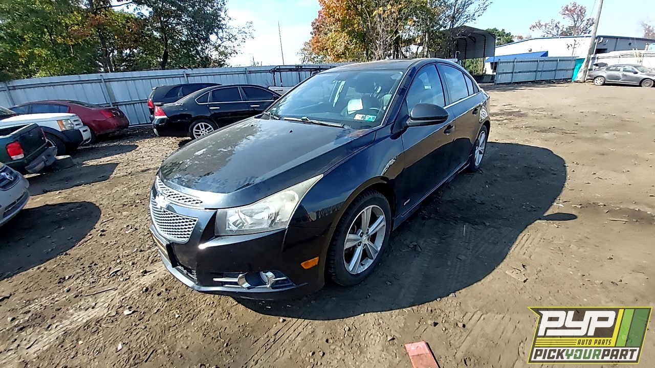 2013 CHEVROLET CRUZE partes disponibles