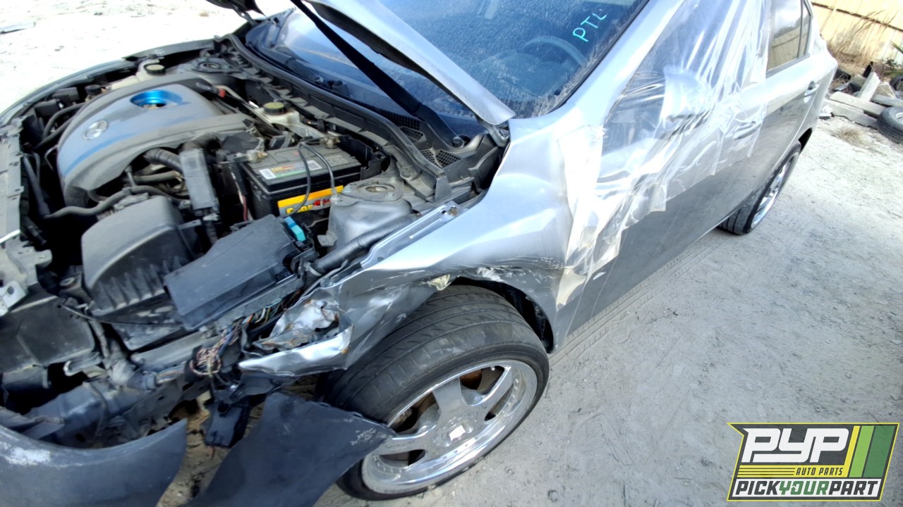 2013 MAZDA 3 available for parts