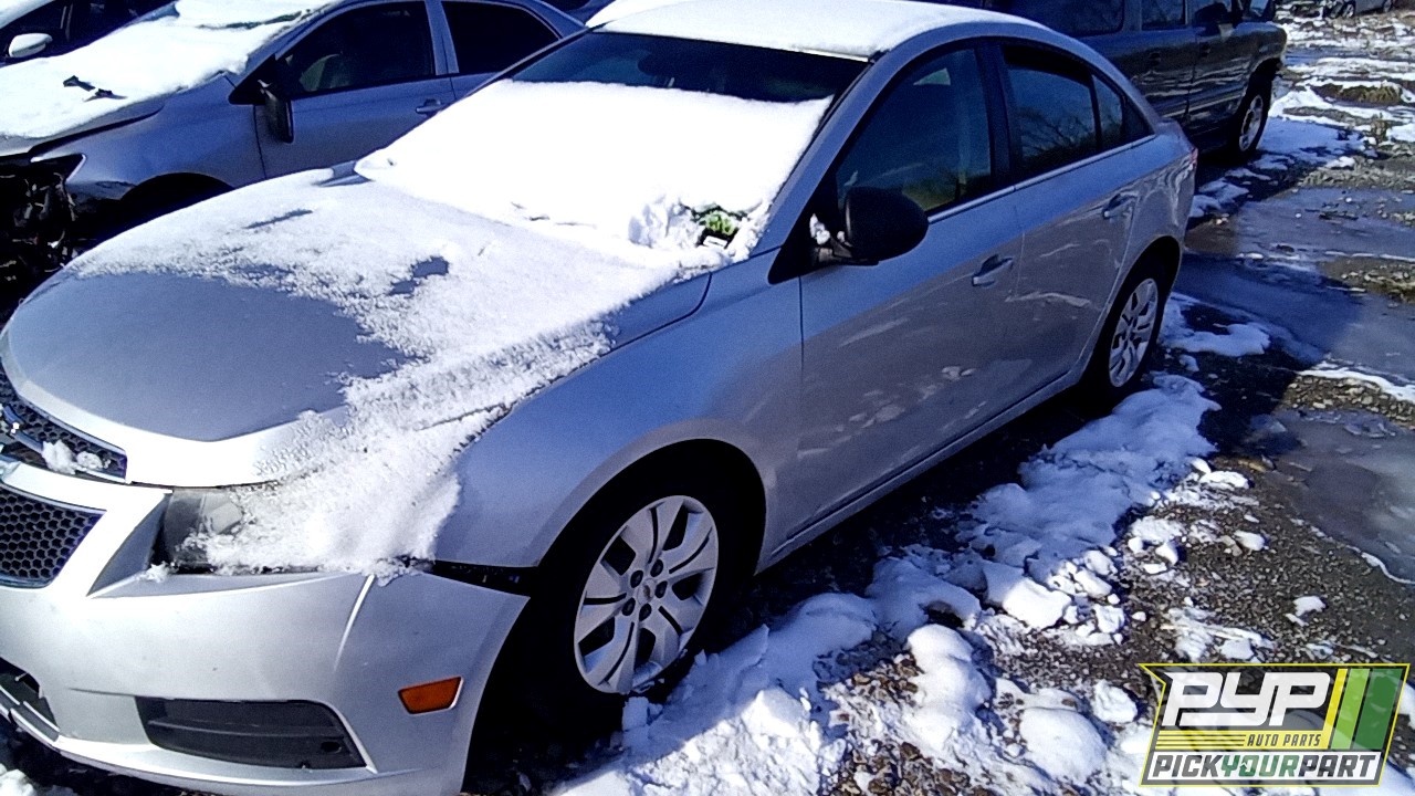 2012 CHEVROLET CRUZE partes disponibles