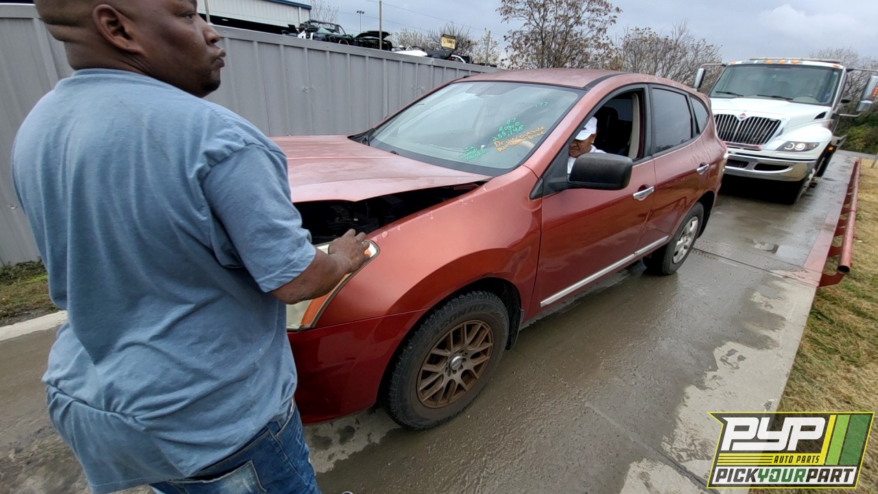 2013 NISSAN ROGUE partes disponibles