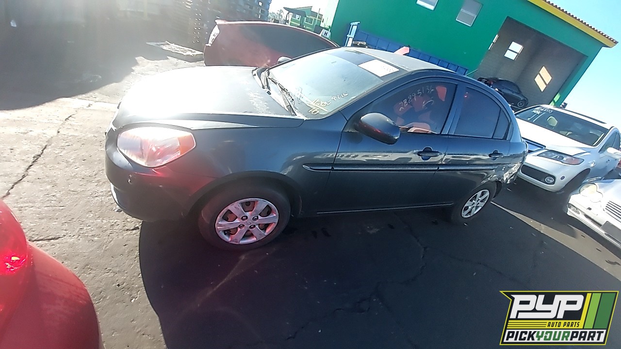 2010 HYUNDAI ACCENT partes disponibles