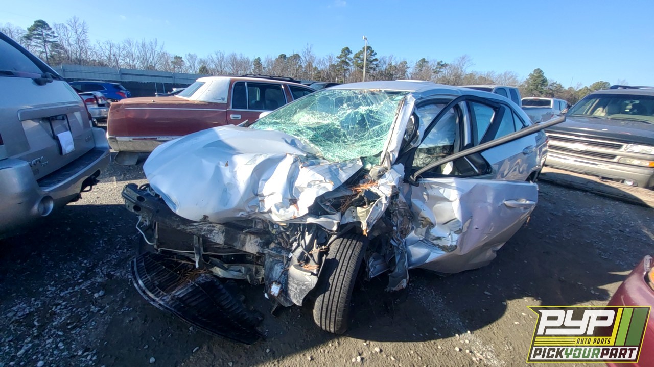 2014 TOYOTA COROLLA partes disponibles