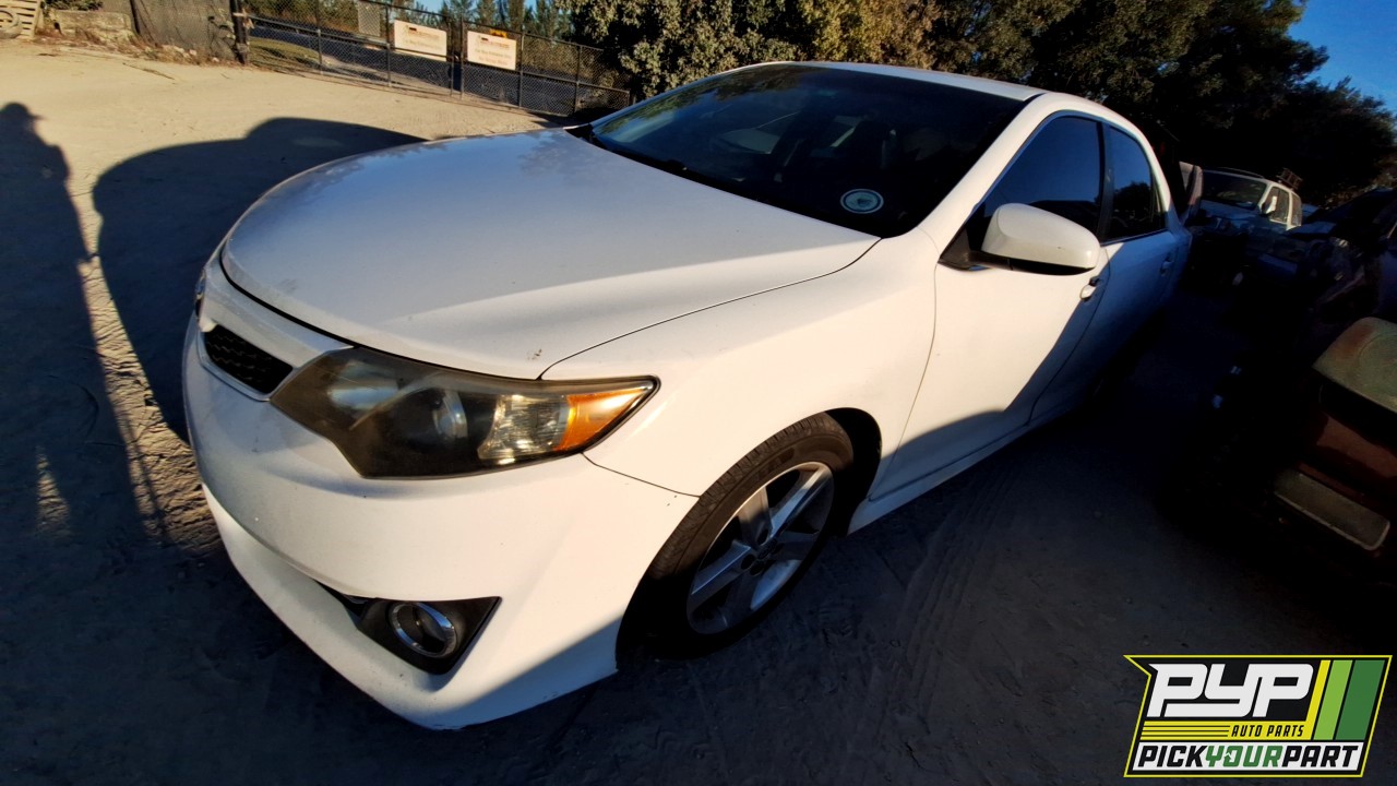 2014 TOYOTA CAMRY available for parts