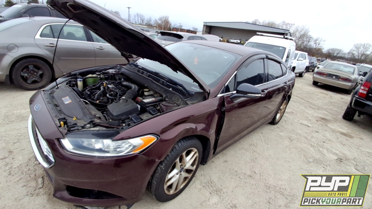 2013 FORD FUSION partes disponibles